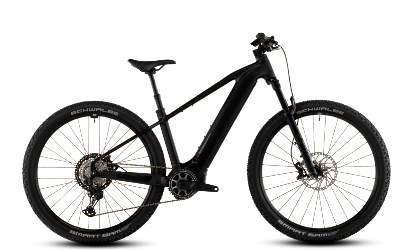 Reaction Hybrid SLX 800